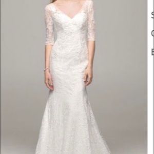 David’s Bridal Lace Wedding Dress/Petite